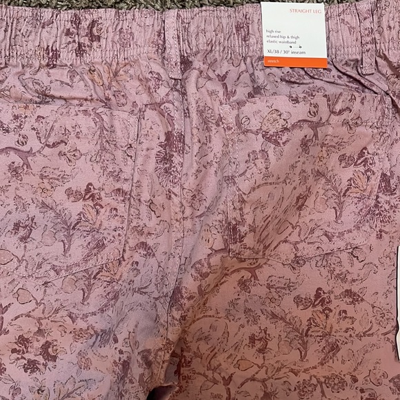 Knox Rose Floral Pants - Picture 3 of 3